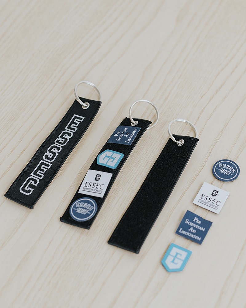 Flame Keychain | ESSEC OFFICIAL STORE